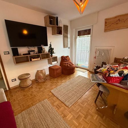 Costalungahouse Trekkingbikeski Selfcheck-In Apartment Carezza al Lago Exterior photo