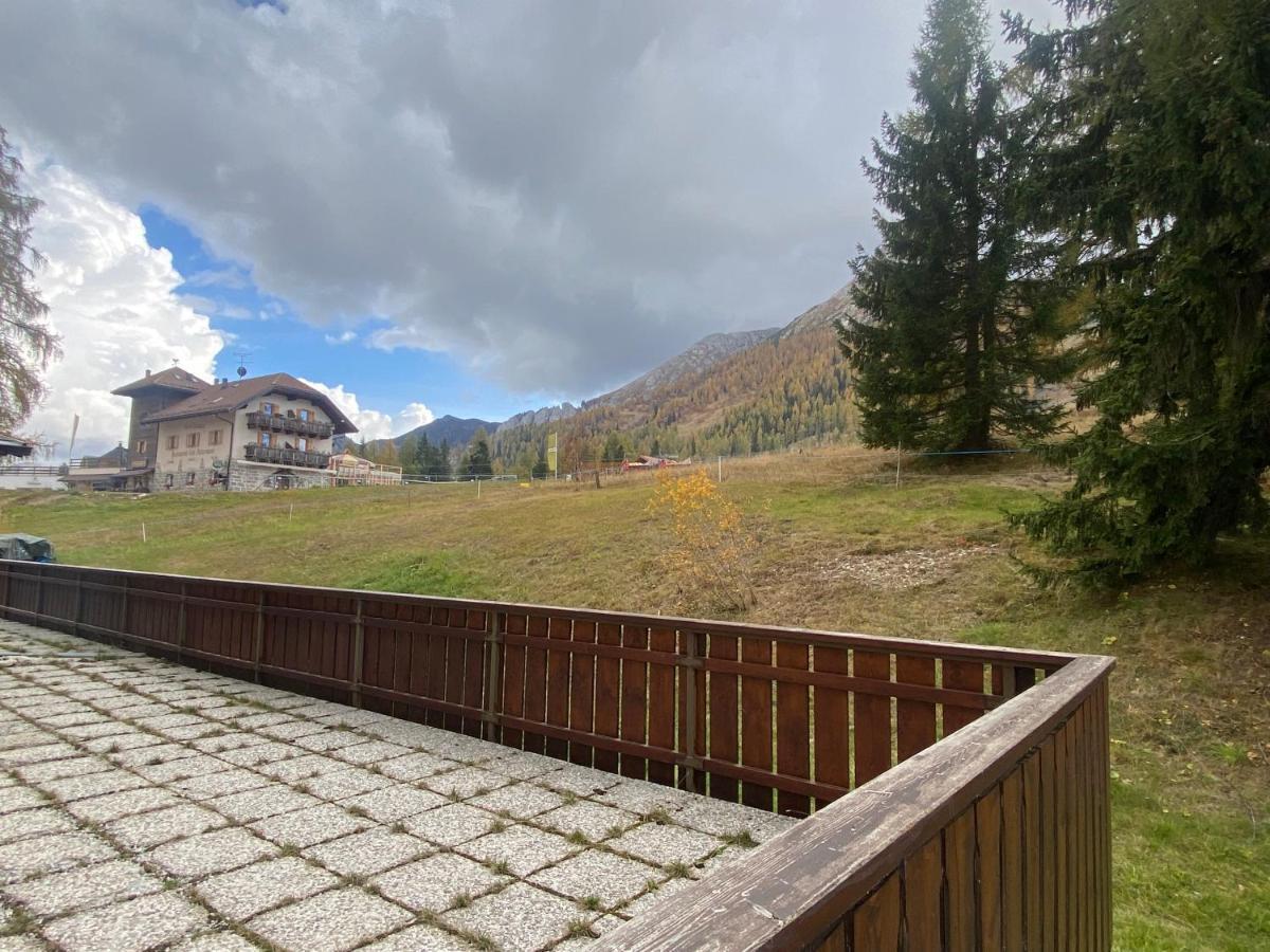 Costalungahouse Trekkingbikeski Selfcheck-In Apartment Carezza al Lago Exterior photo