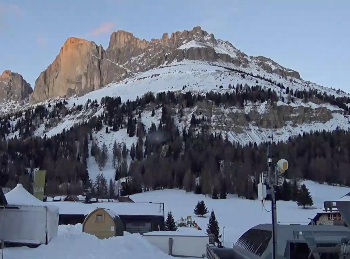 Costalungahouse Trekkingbikeski Selfcheck-In Apartment Carezza al Lago Exterior photo