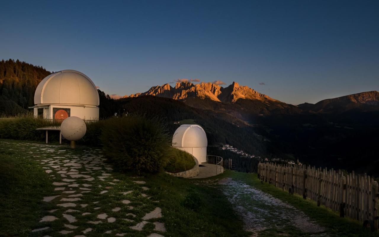 Costalungahouse Trekkingbikeski Selfcheck-In Apartment Carezza al Lago Exterior photo