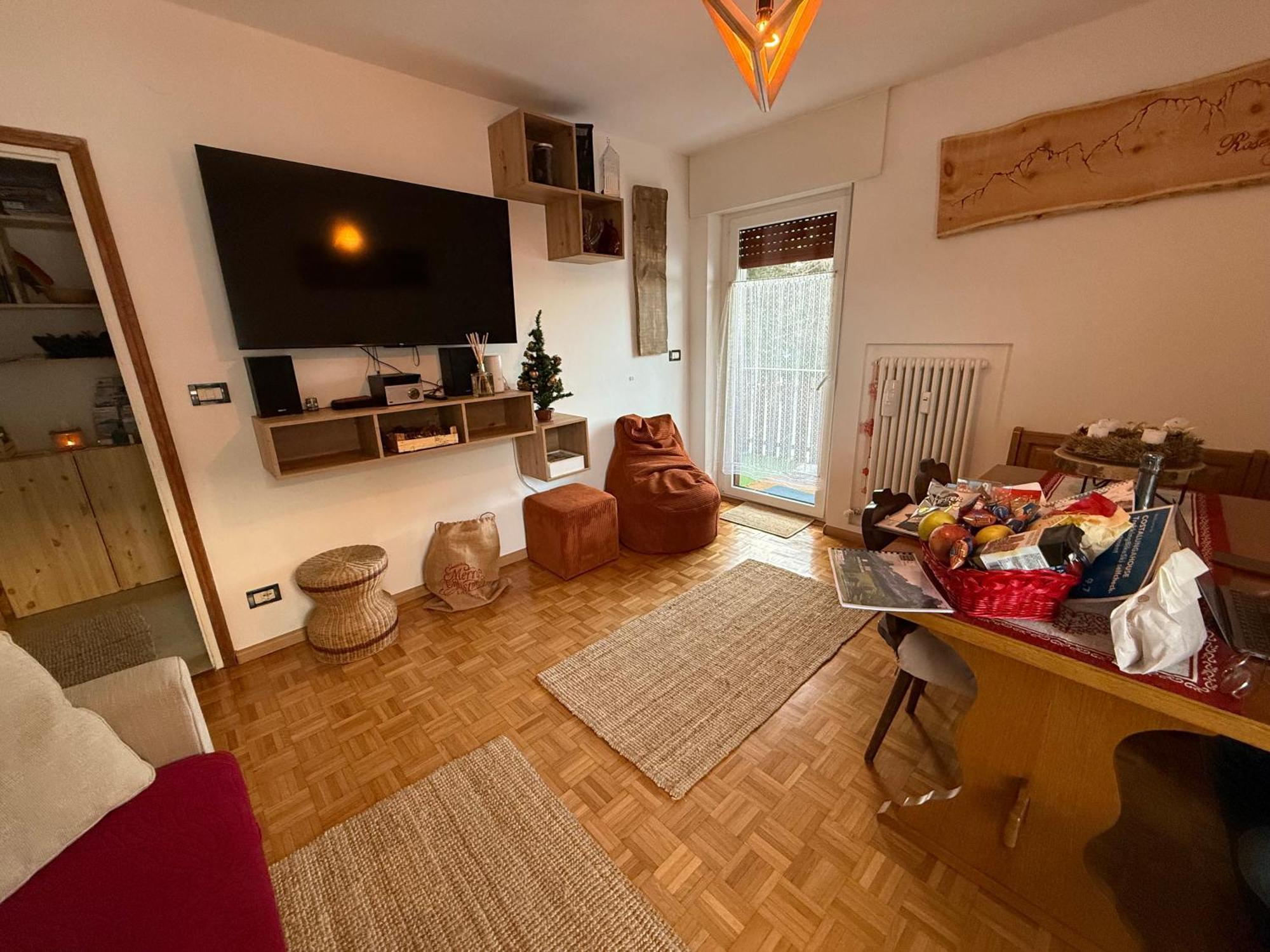 Costalungahouse Trekkingbikeski Selfcheck-In Apartment Carezza al Lago Exterior photo