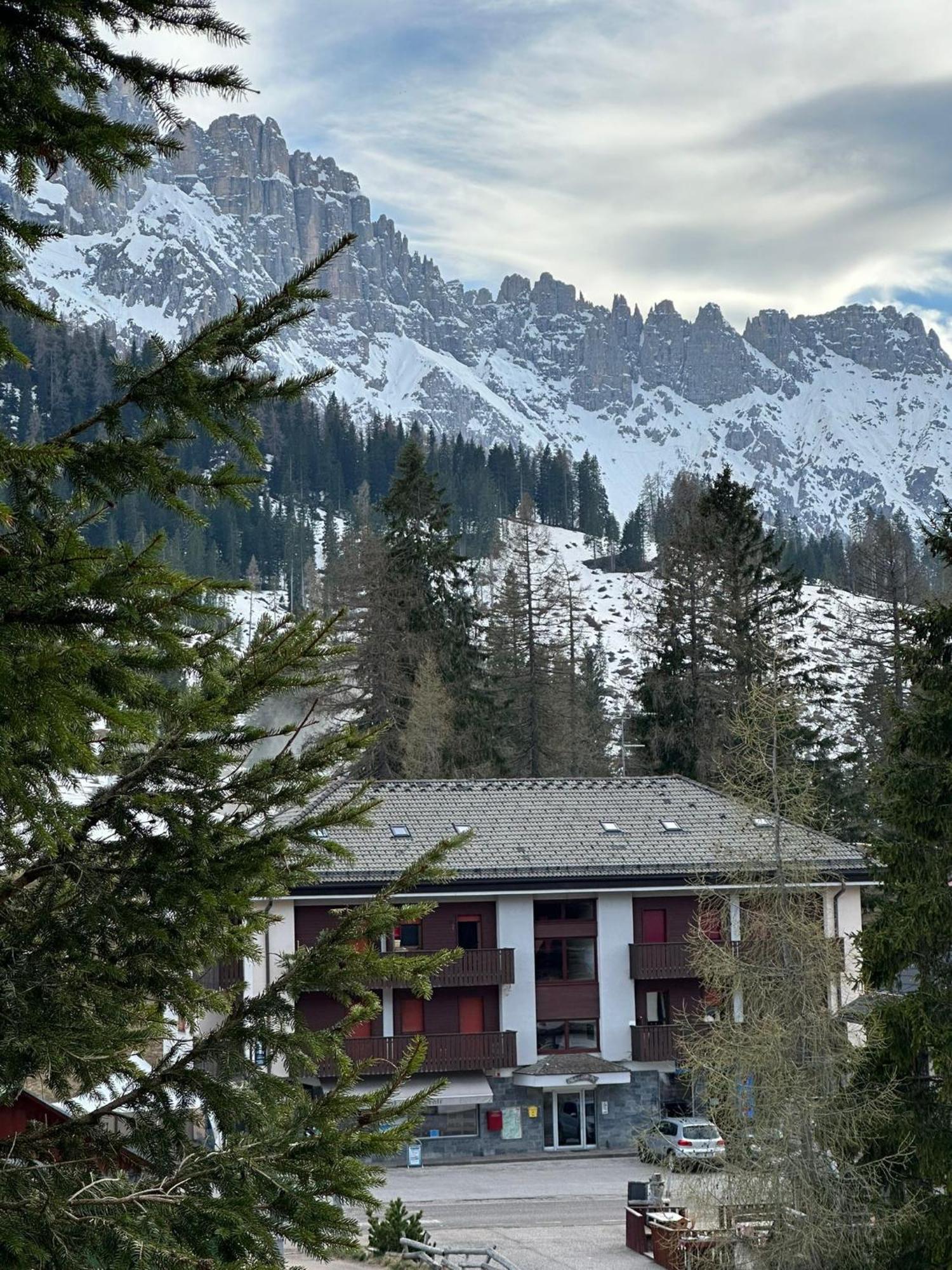 Costalungahouse Trekkingbikeski Selfcheck-In Apartment Carezza al Lago Exterior photo